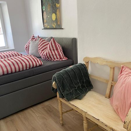 Hueftgold Schlafen & Wohnen Apartment Моншау Екстериор снимка