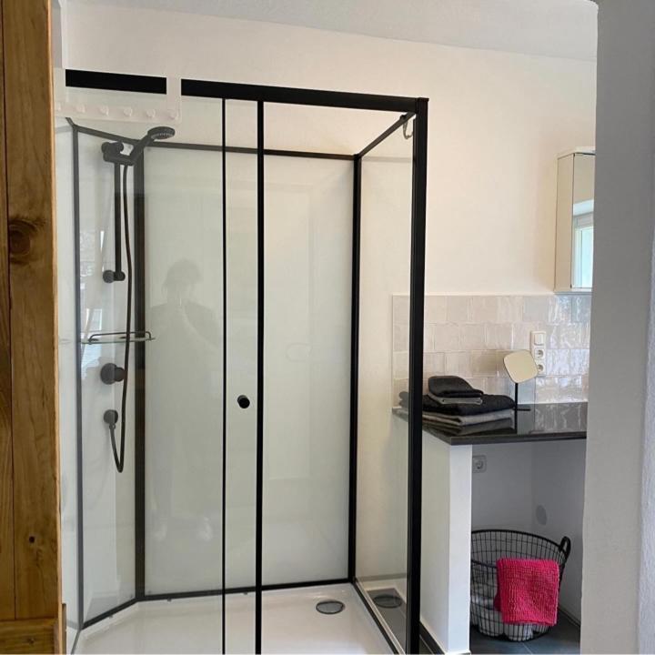 Hueftgold Schlafen & Wohnen Apartment Моншау Екстериор снимка